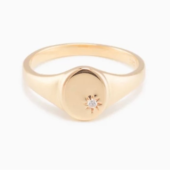 Mejuri Jewelry - Mejuri Starburst Signet Ring